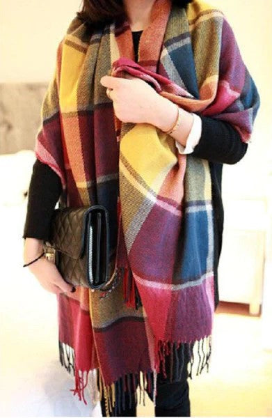 WW | Scarf with Cashmere Feel & Diamond Pattern