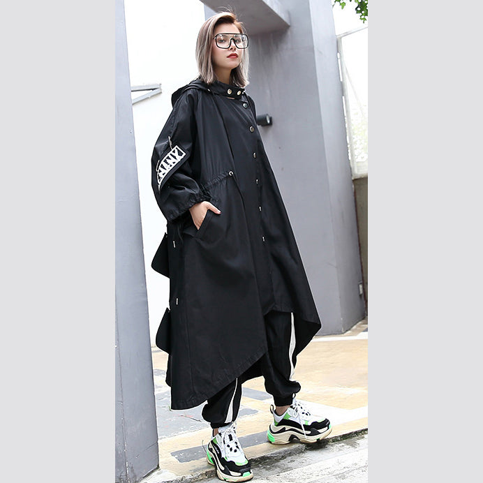 WW | schwarzer Mantel oversize mit Kapuze Damen Batwing Ärmel asymmetrisches Design Mäntel