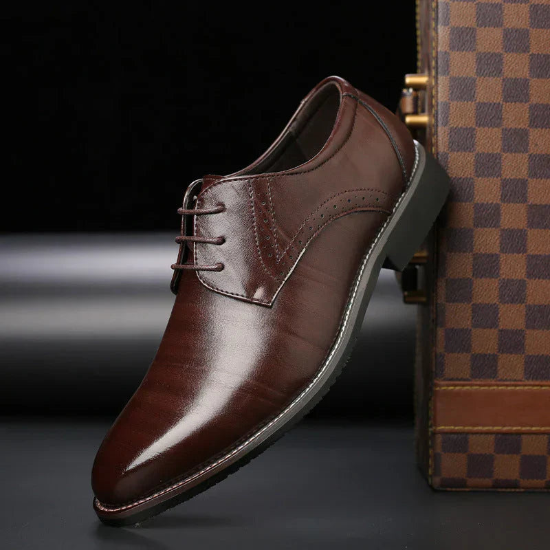 WW | Schuhe Anzugschuhe Aus Leder Klassische Passform Brogue Details Schnürung
