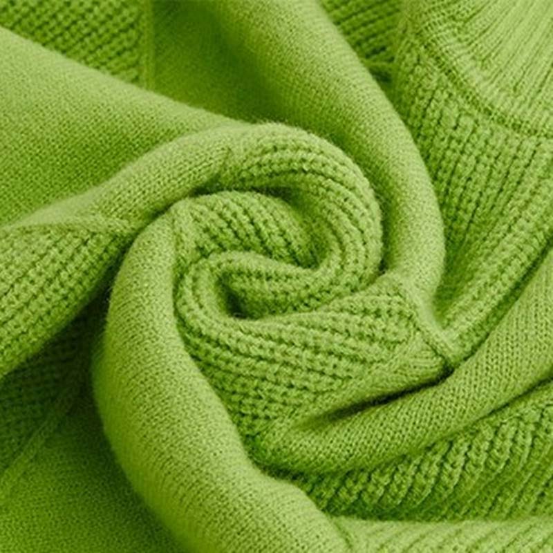WW | Klassischer Pullover Aus Einfarbigem Strick