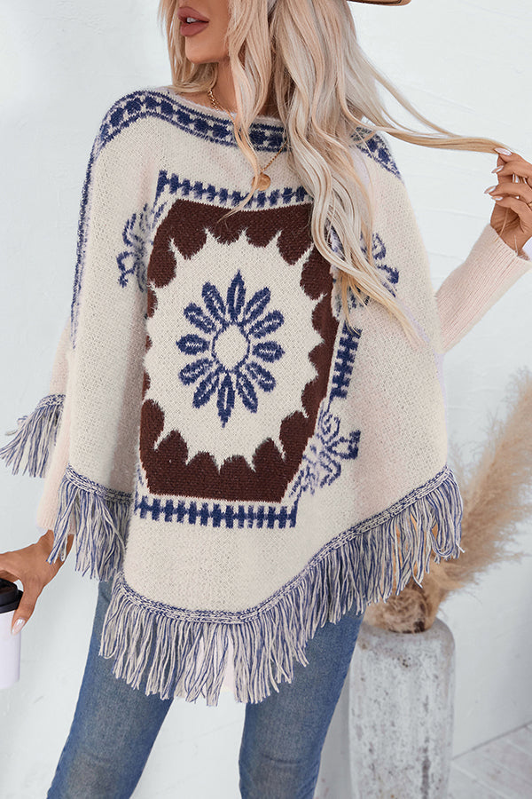 WW | Boho knit sweater with tassel hem