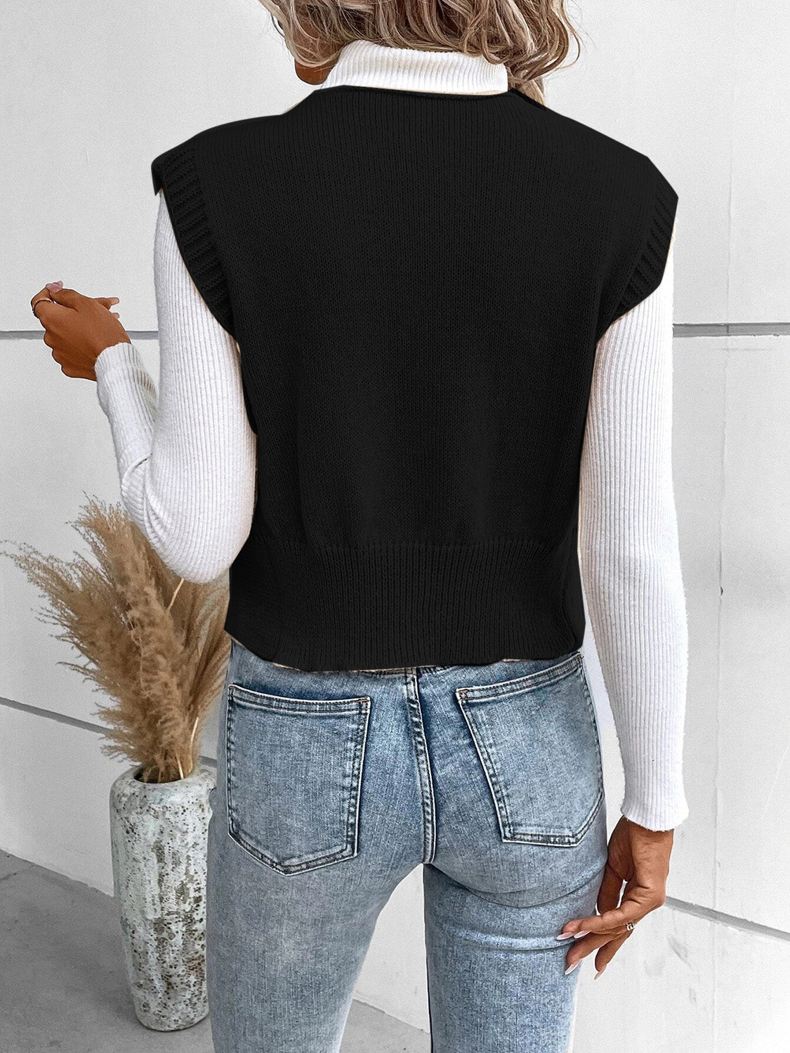 WW | Strickjacke mit V-Ausschnitt und Knöpfen für Damen