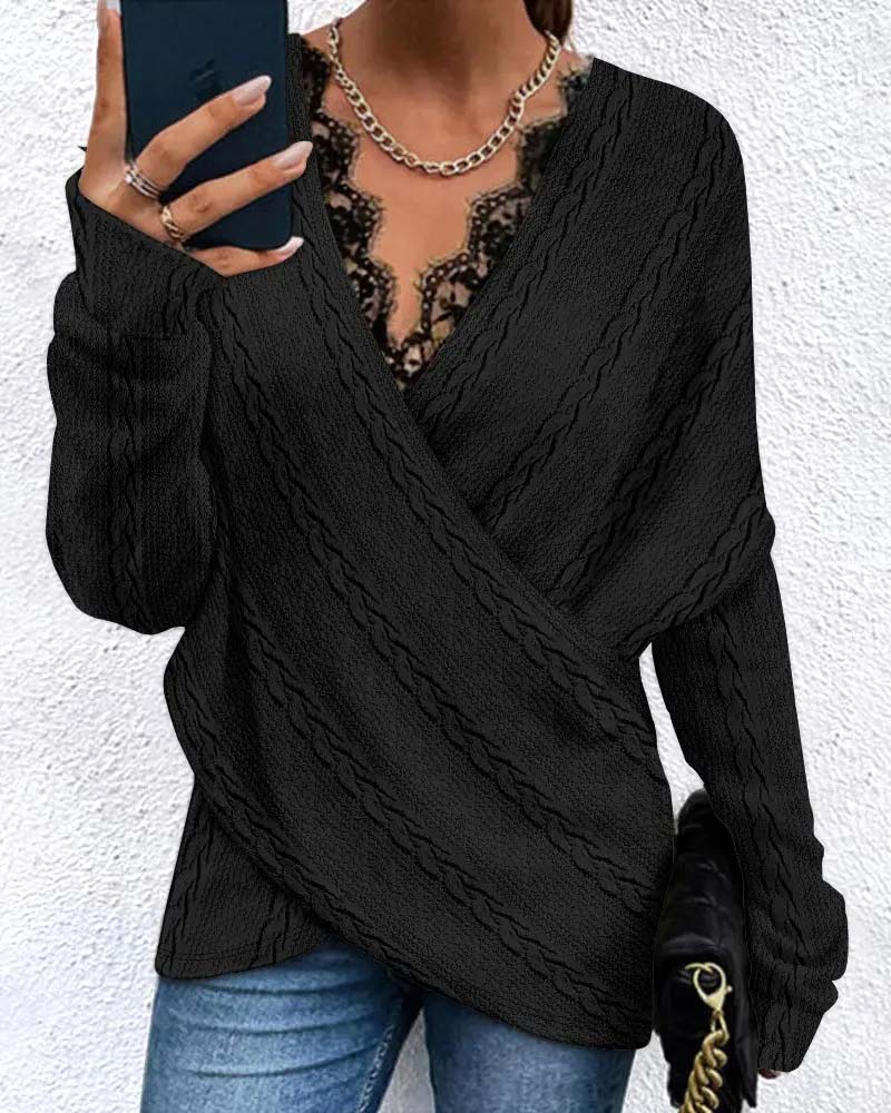 WW | Lace and V-Neck