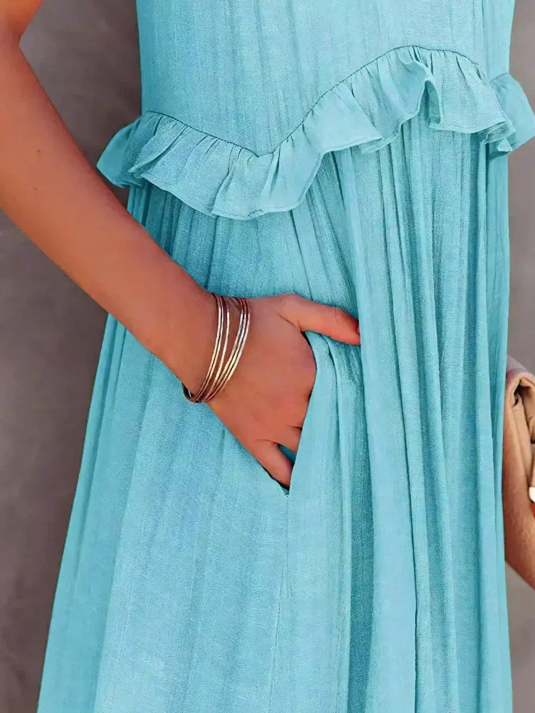 Sarah | Maxi Dress with Ruffles and Halter Neck