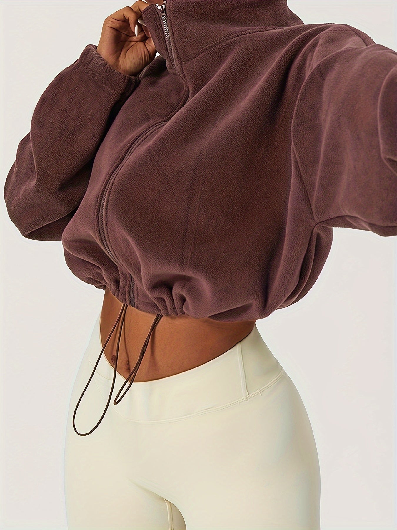 WW | Short jacket in khaki fleece for a casual look
