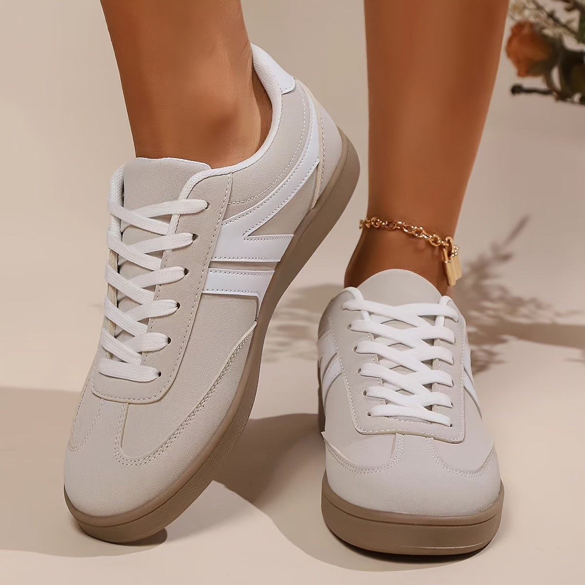WW | Comfortable Women's Sneakers in Solid Colors