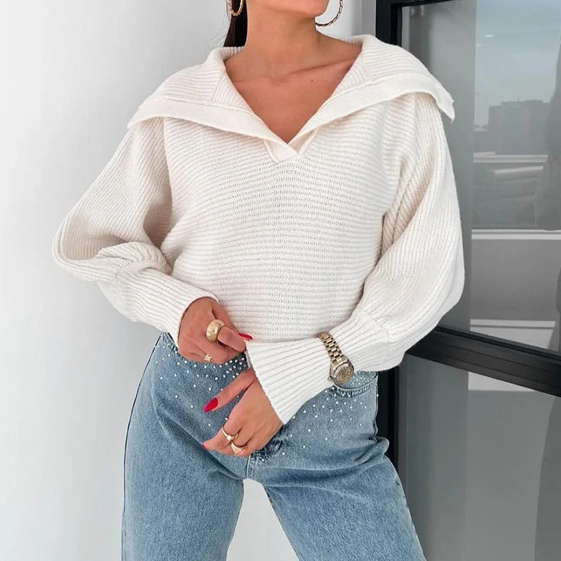 WW | Cozy knitted sweater with lantern sleeves and open collar