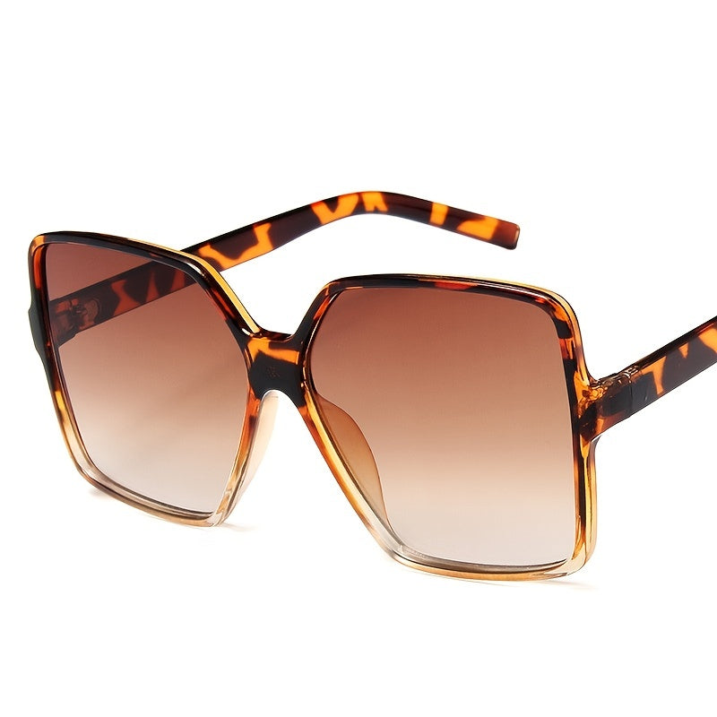 WW | Large Gradient Sunglasses for Women