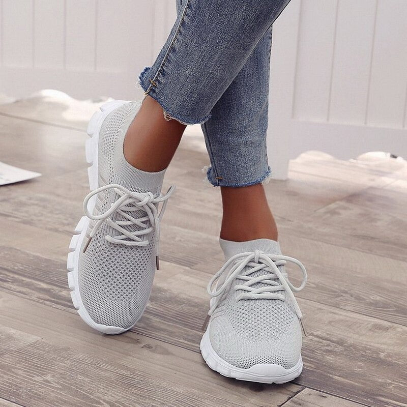 WW | Orthopedic Elegance Sneakers