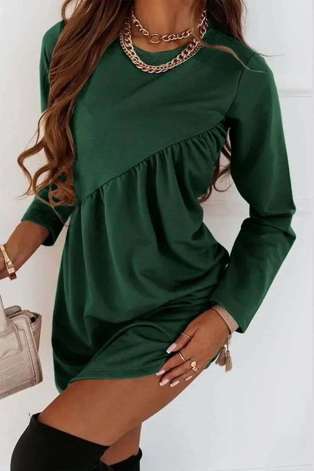 Carla - Long-sleeved crew-neck mini dress in solid color
