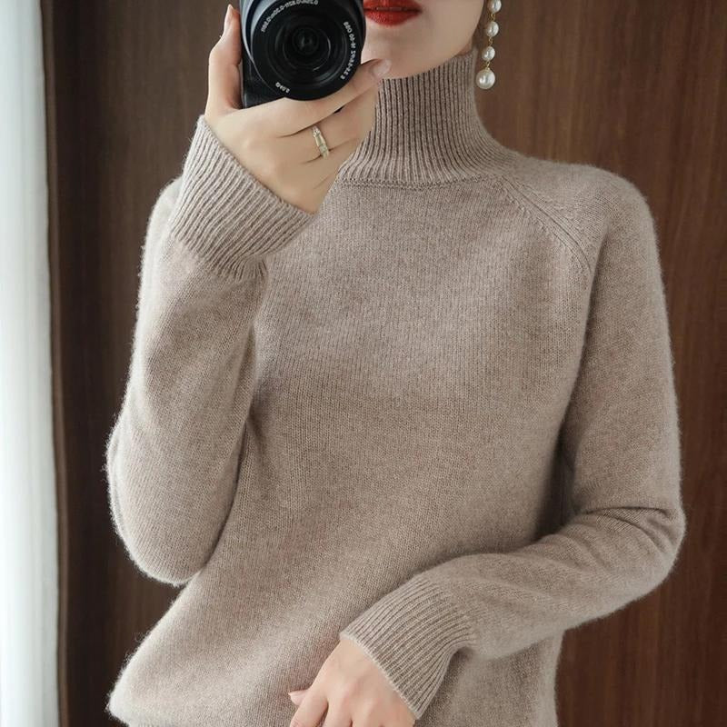 WW | warm knitted jumper with high collar for women