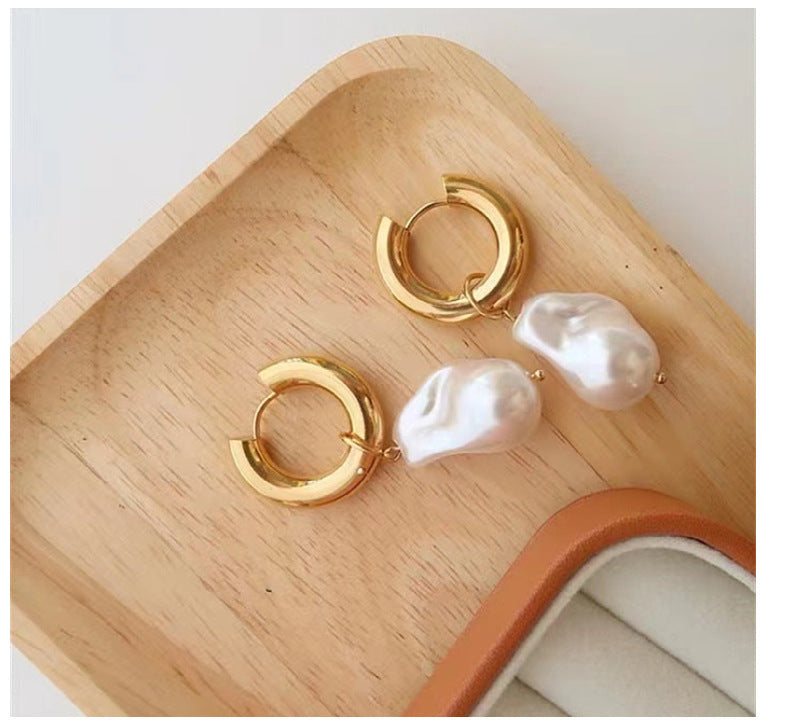 WW | Baroque Pearl Earrings