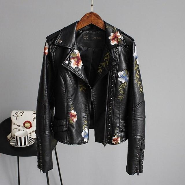 WW | Embroidered Cropped Vintage Jacket