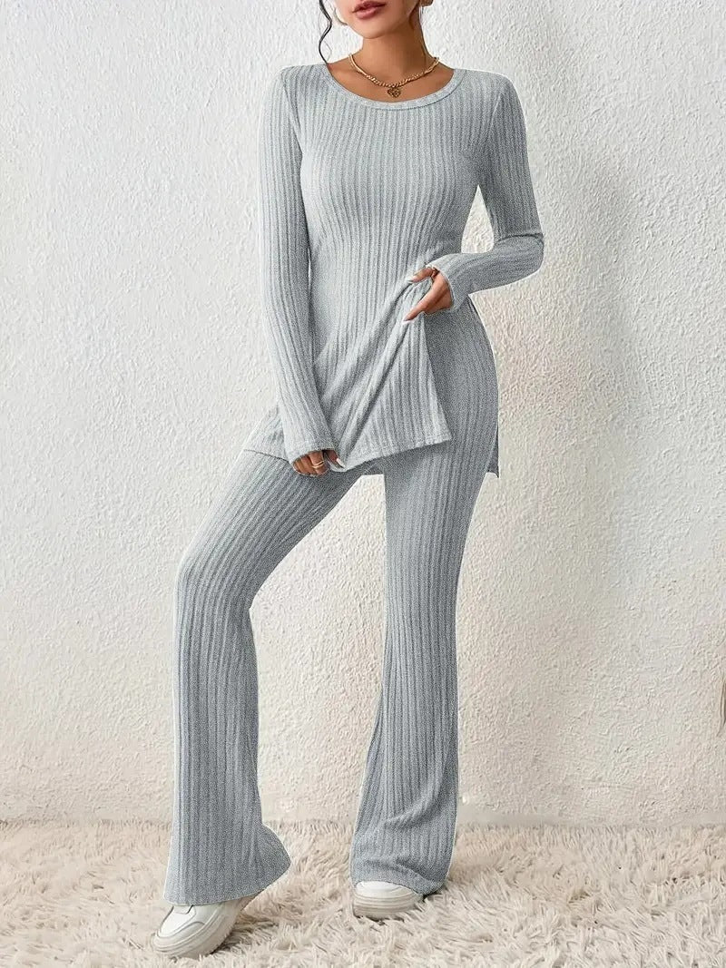 WW | Women's Knitting Set for Elegance and Comfort