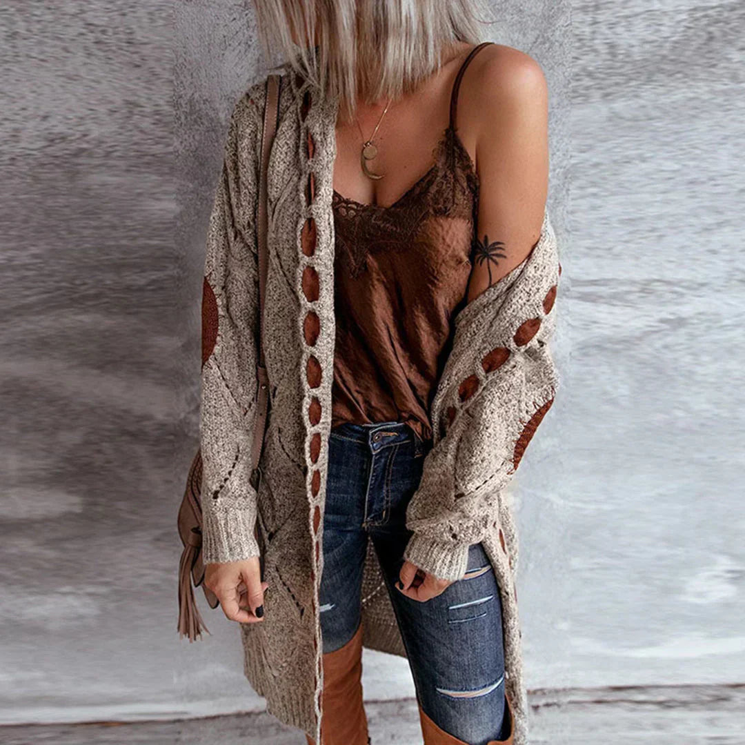 WW | Modischer Strickpullover mit Kontrast-Patches