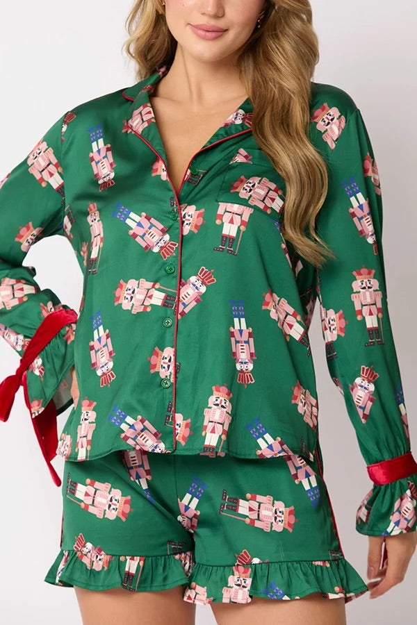 WW | Weihnachten Mode Gedruckte Fliege Oberteil und Elastischer Taillen Rüschenshorts Set