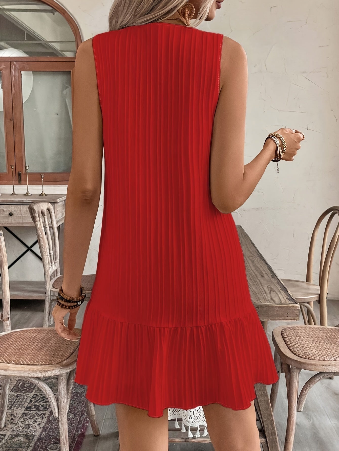 WW | Einfarbiges Sommerkleid für Damen mit V-Ausschnitt
