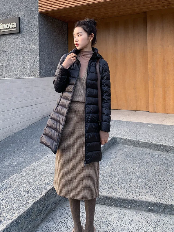 WW | Long Down Jacket Pleasantly Warm & Stylish