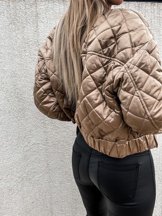 WW | Bomber Jacket - Lightweight and Stylish - Satin Finish - Casual Layering