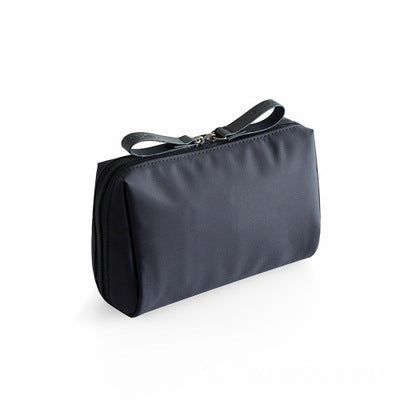 Double-zipper cosmetic bag