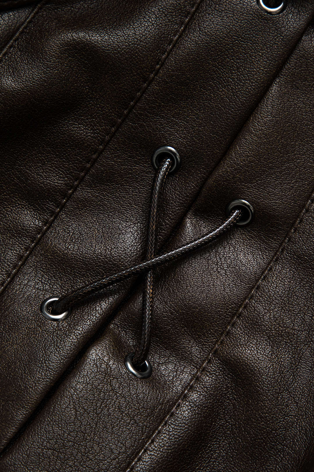 WW | Leder Krawattenfront Überknopfjacke