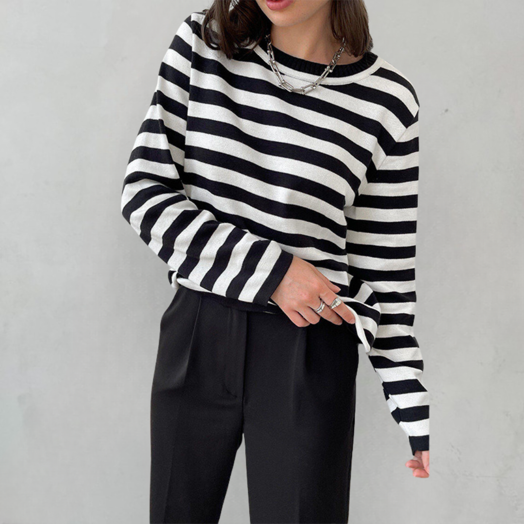 Elegant striped T-shirt