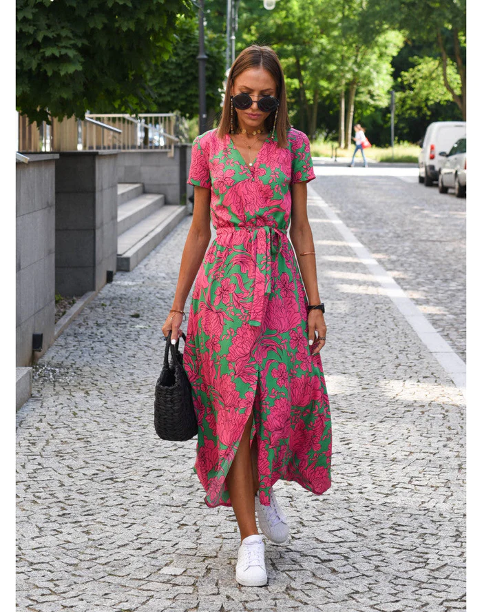Polka Dot Maxi Dress – Airy Dress with V-Neck, Tie Belt & Slit