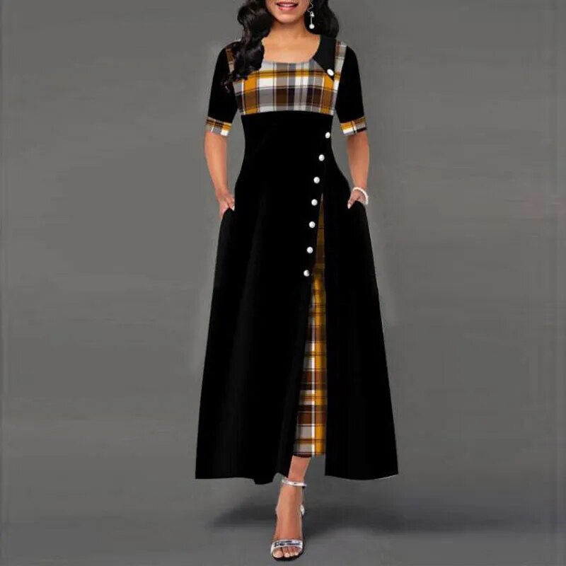 WW - Kariertes Kleid mit halben Ärmeln