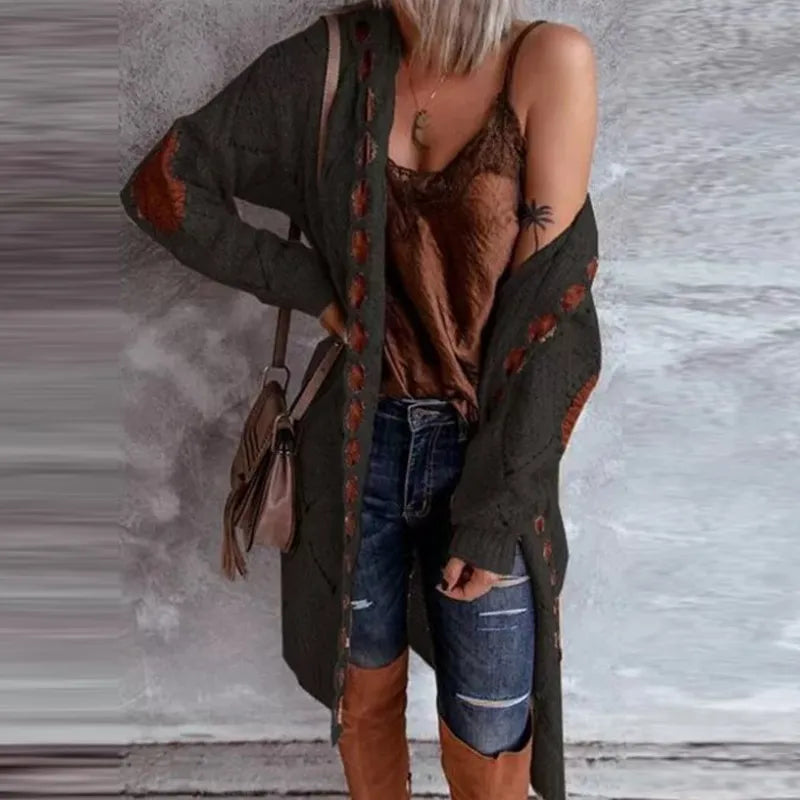 WW | Elegant Vintage-Style Hooded Knit Sweater