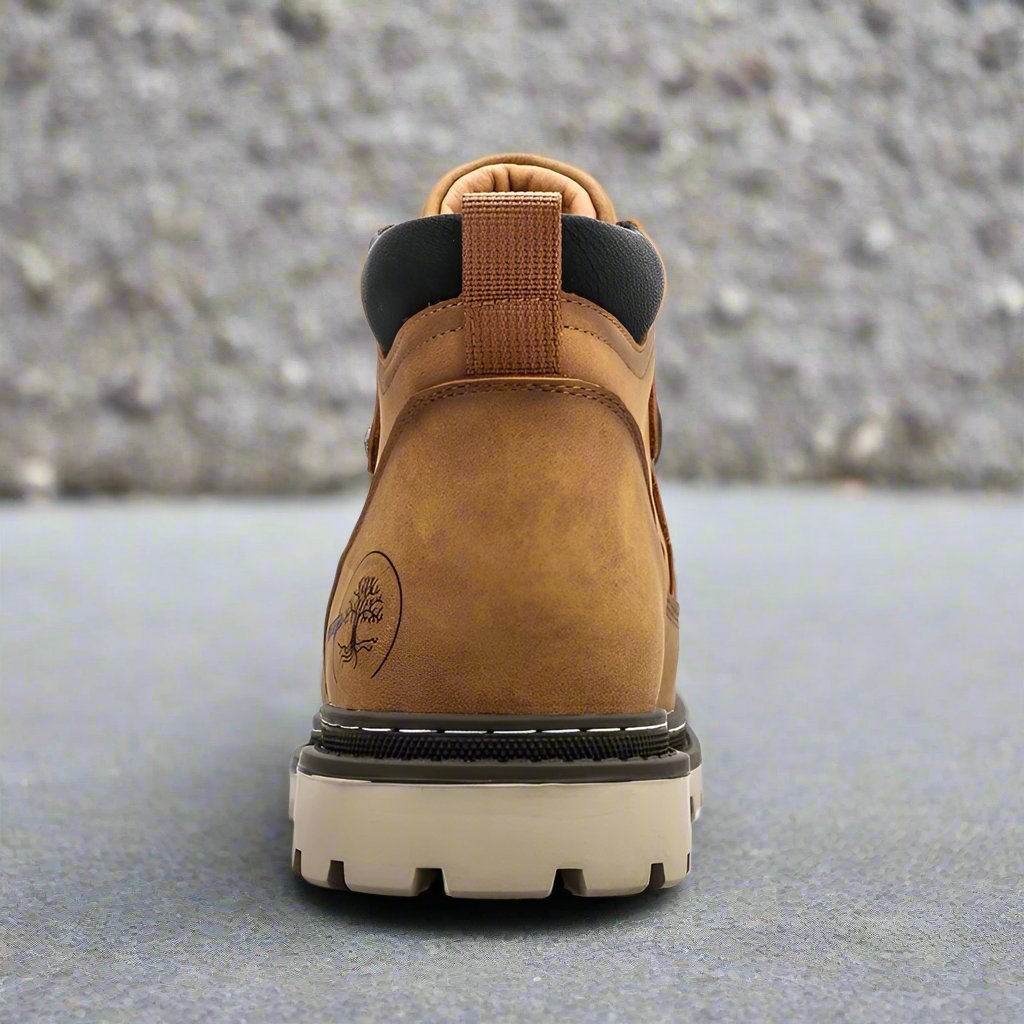 WW | Leather lacing Robust rubber sole Durable and comfortable