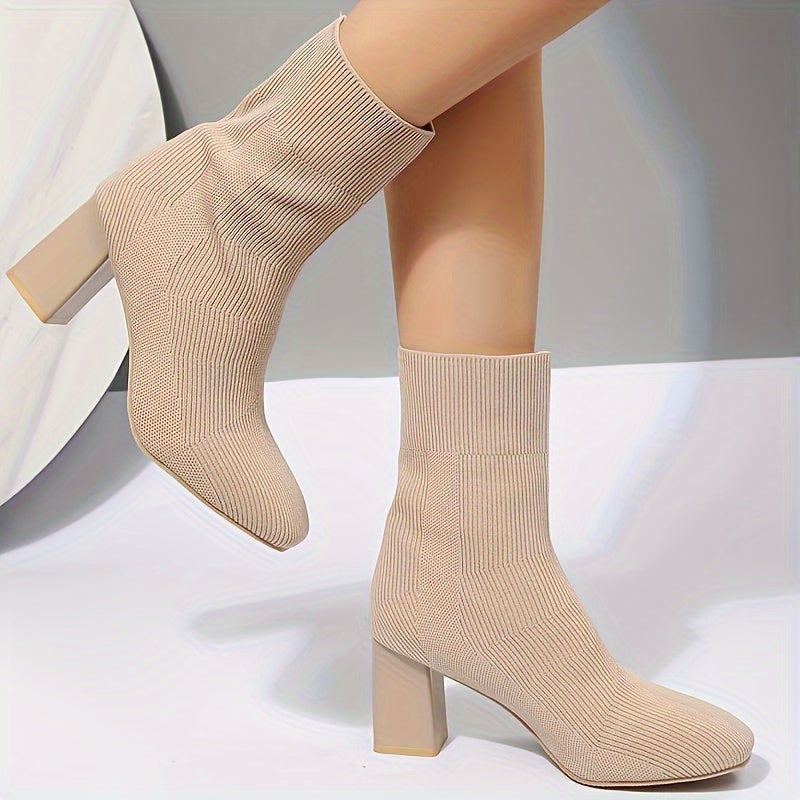 WW | Half-Height Knitted Boots With Block Heel