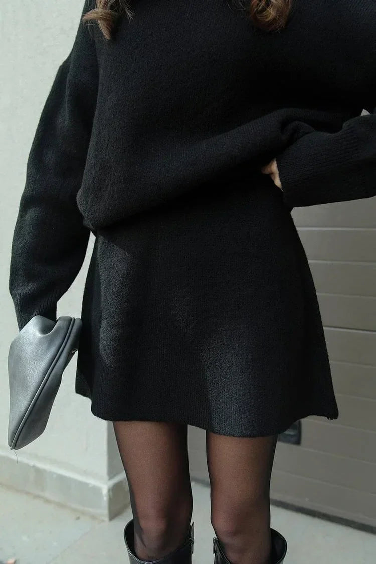 WW | Knit Two-Piece - Oversized Sweater & Mini Skirt - Autumn Outfit