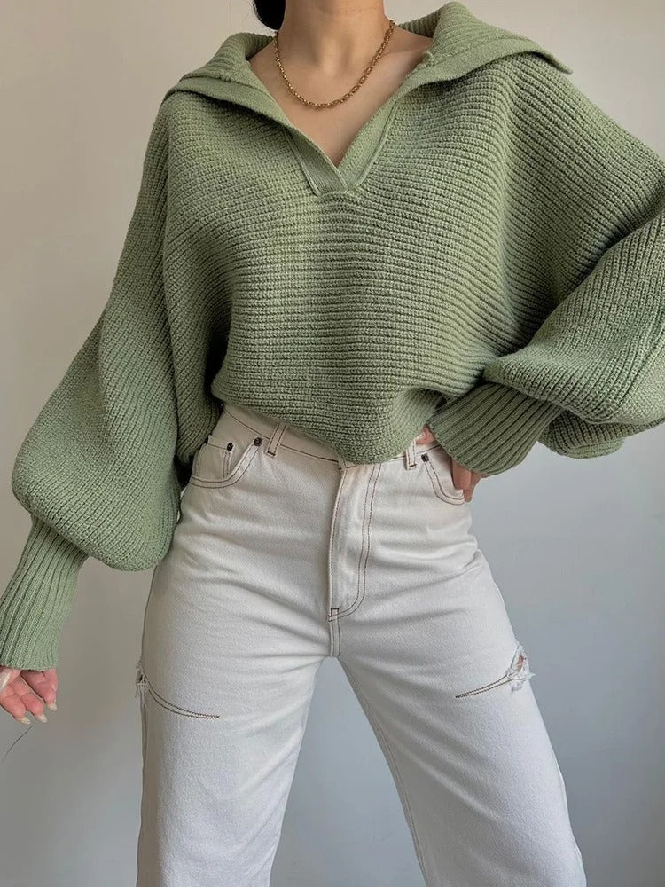 WW | Cozy knitted sweater with lantern sleeves and open collar