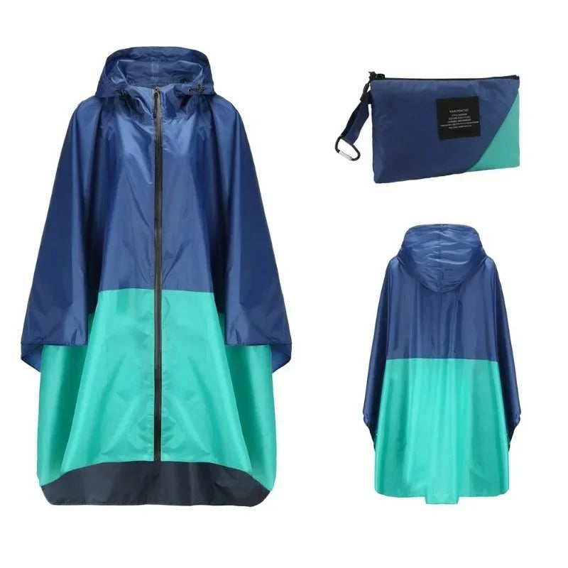 WW | Poncho with geometric graphic print