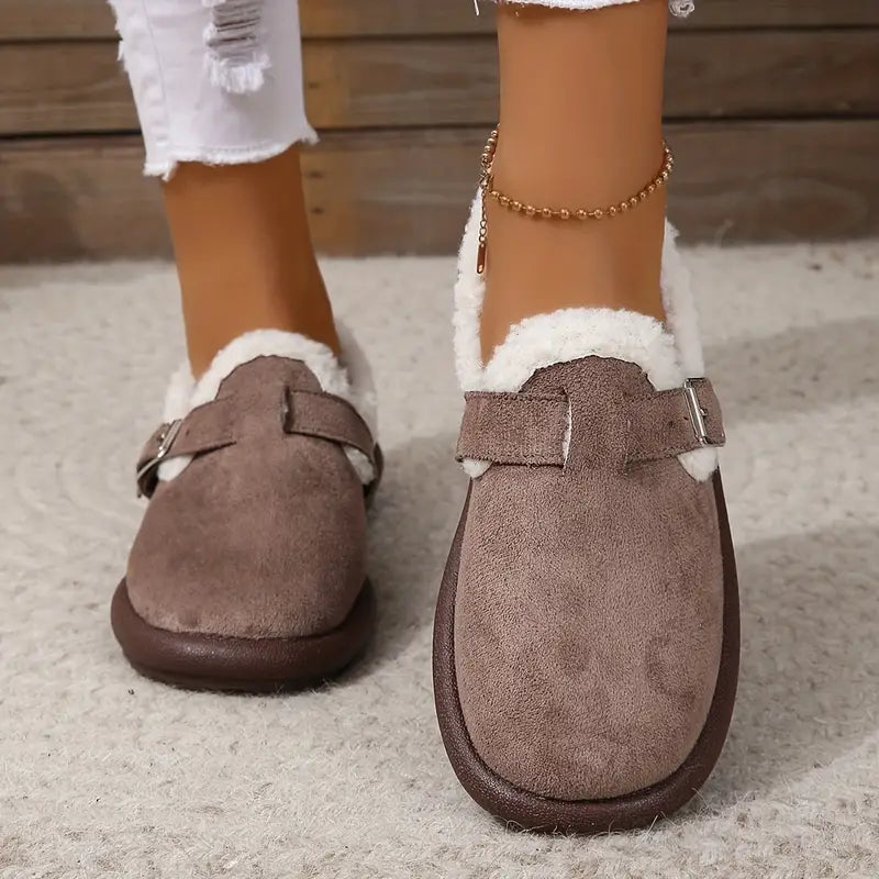 WW | Women's Plush Round-Toe Slippers