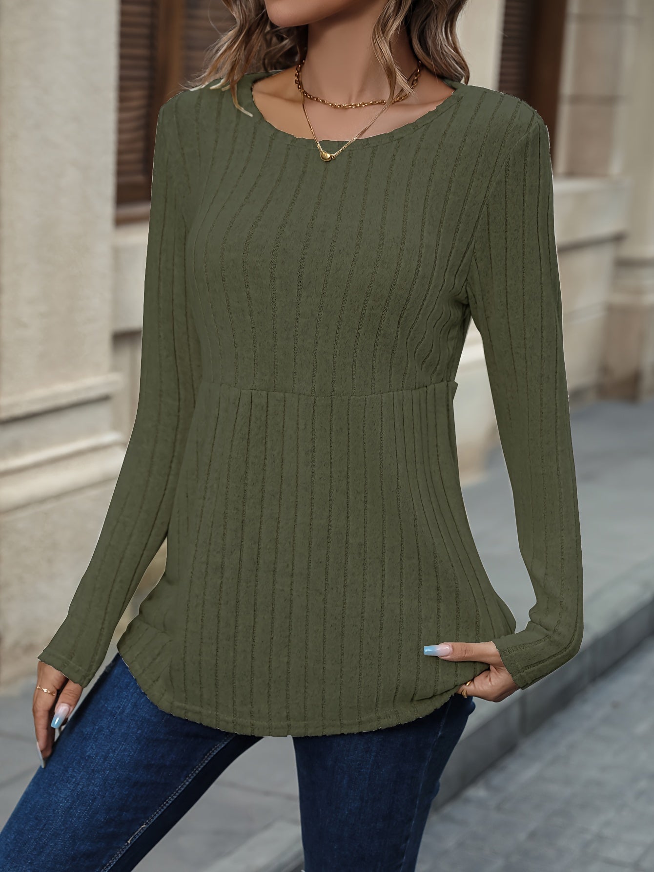 WW | Chic and Comfortable Ribbed Knit Sweater