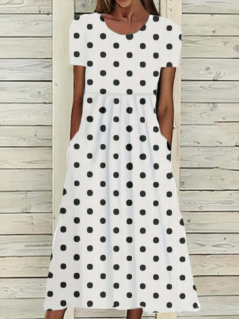 WW | Luftig, Kurzärmliges, Gepunktetes Kleid mit Rundhalsausschnitt
