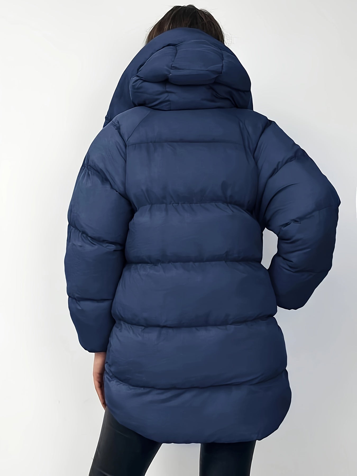 WW | Short Hooded Puffer Jacket with High Collar and Quilted Design