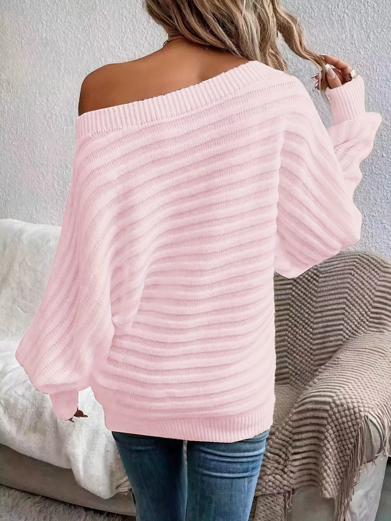 WW | Off-the-shoulder Wool Sweater with Comfortable Design Pullover for Women - Perfect for Casual Days