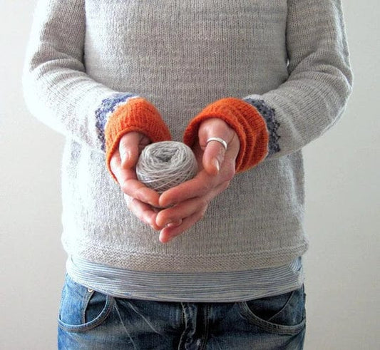 WW | Grauer Pullover im Boho Stil