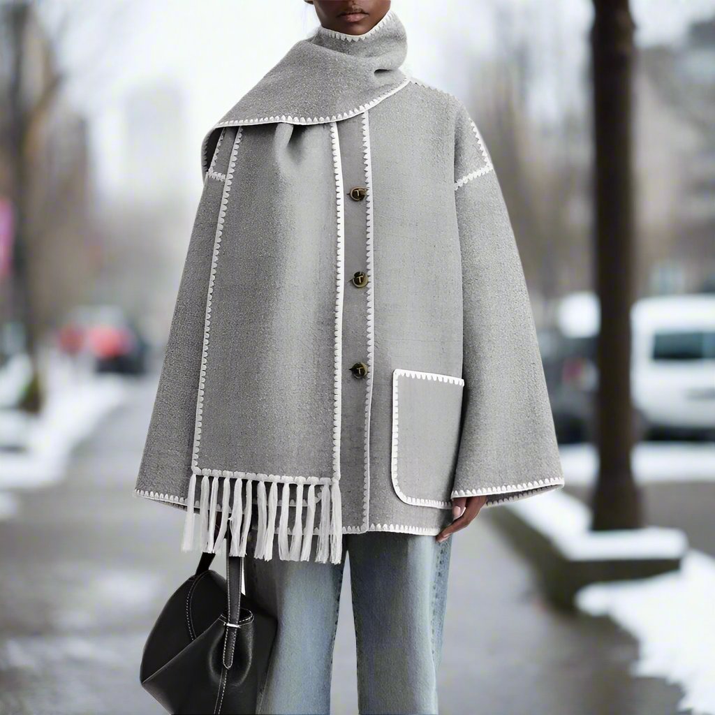 WW | Wool Coat - Loose Fit - Button Closure with Decorative Seam - Incl. Scarf