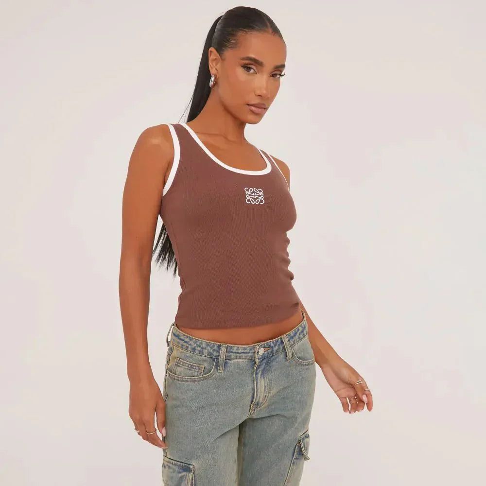 WW | Ribbed tank top with delicate embroidery