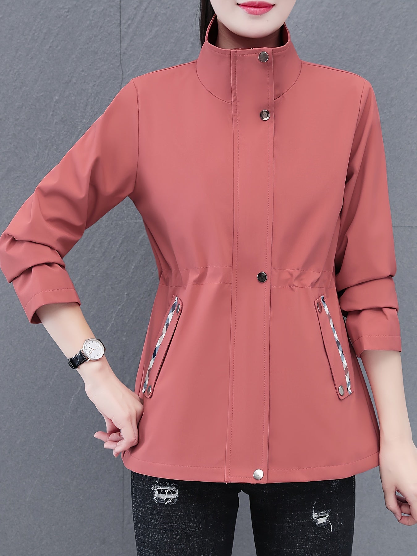 WW | Mode Rosa Reißverschlussjacke mit Kontrast für einen modernen Look