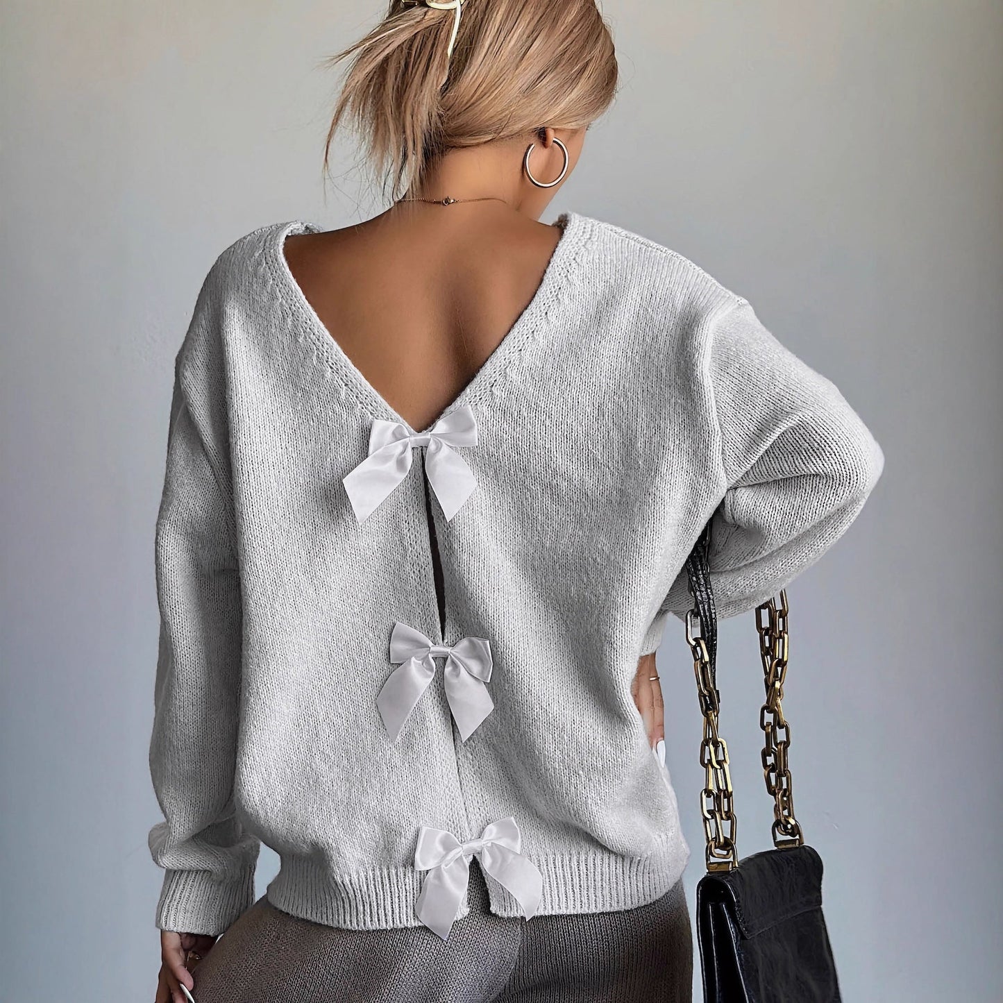 WW | Women's Sweater with Back Cut-Out