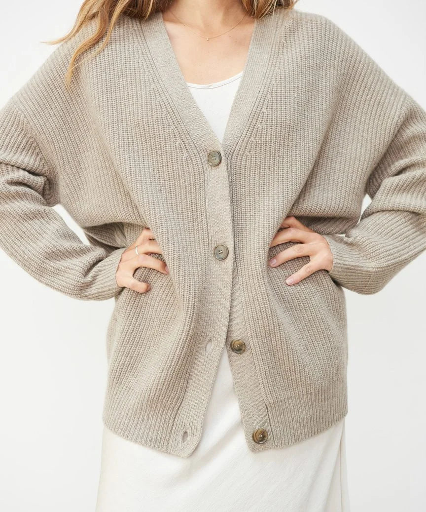 WW | Stylish Cashmere Cardigan with Soft Comfort