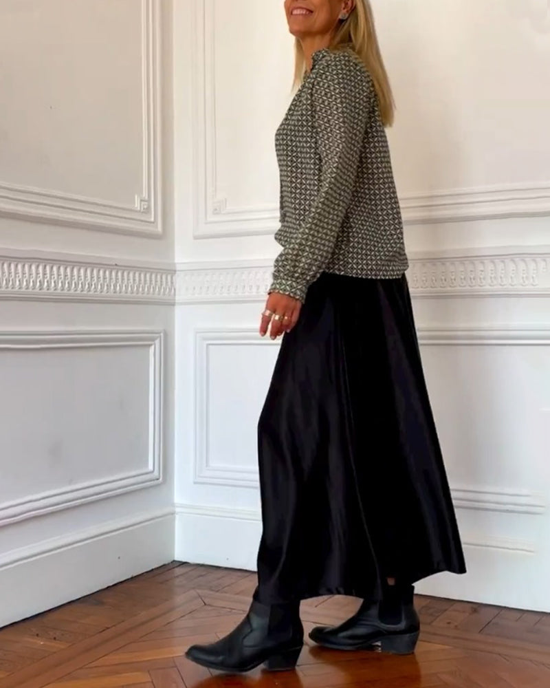 WW | Casual V-neck Blouse with Geometric Pattern