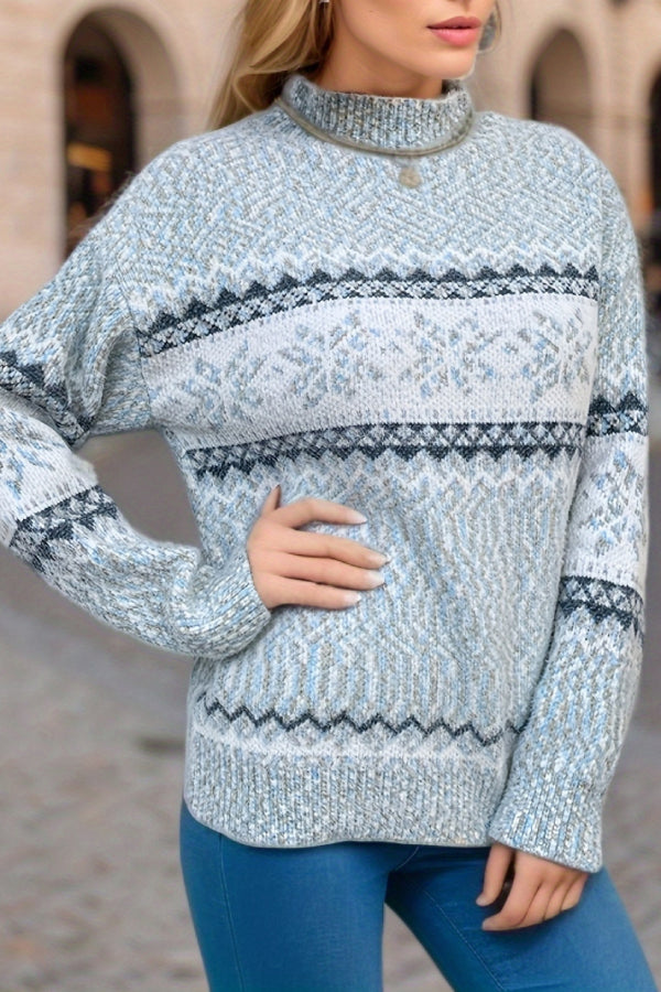 WW | Chic Christmas Turtleneck with Snowflake Sweater