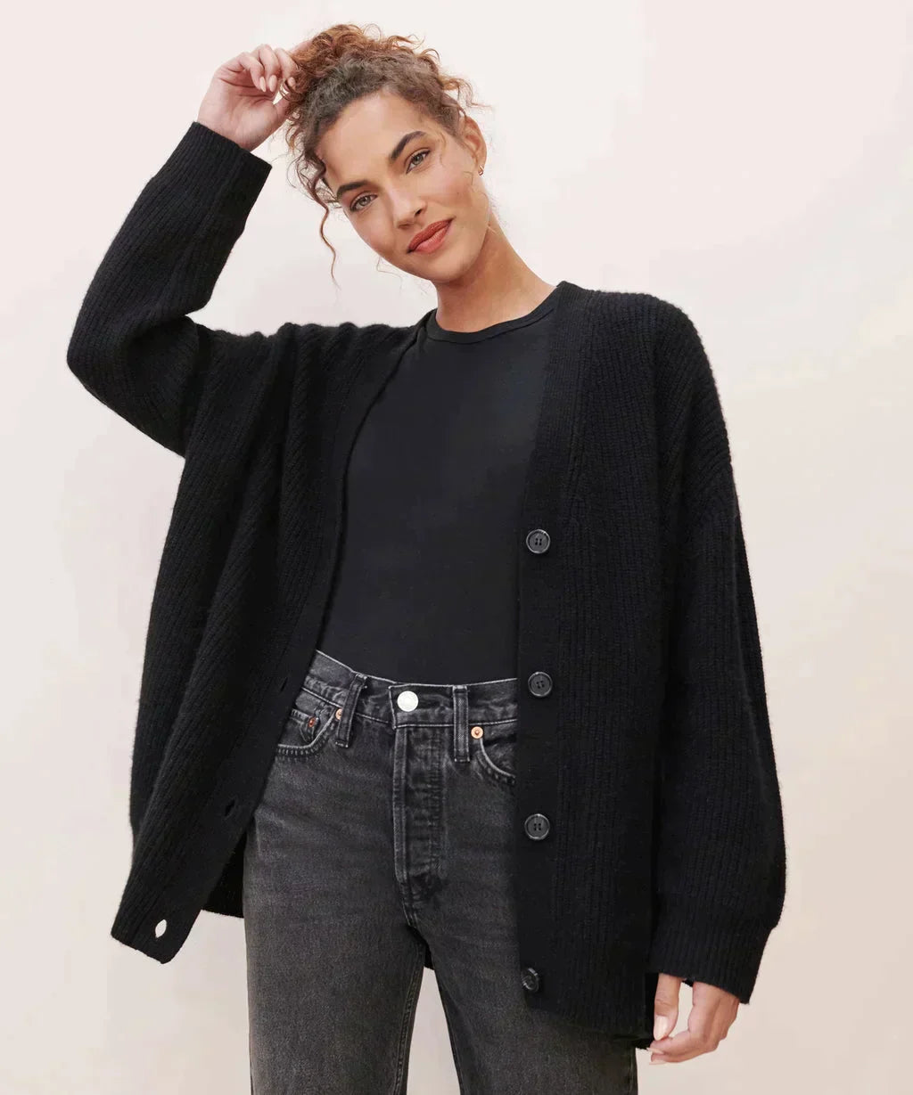 WW | Stylish Cashmere Cardigan with Soft Comfort
