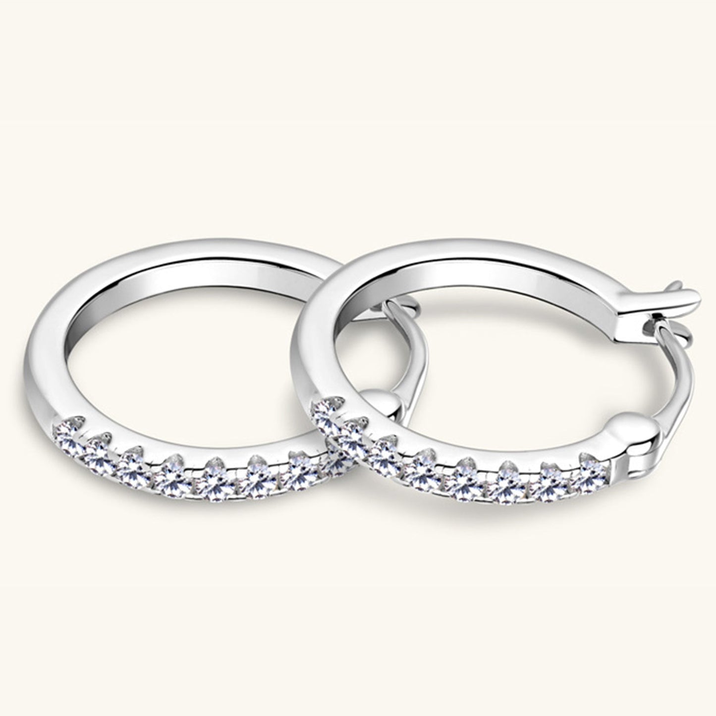WW | 925 Sterling Silber Moissanit Huggie Ohrringe