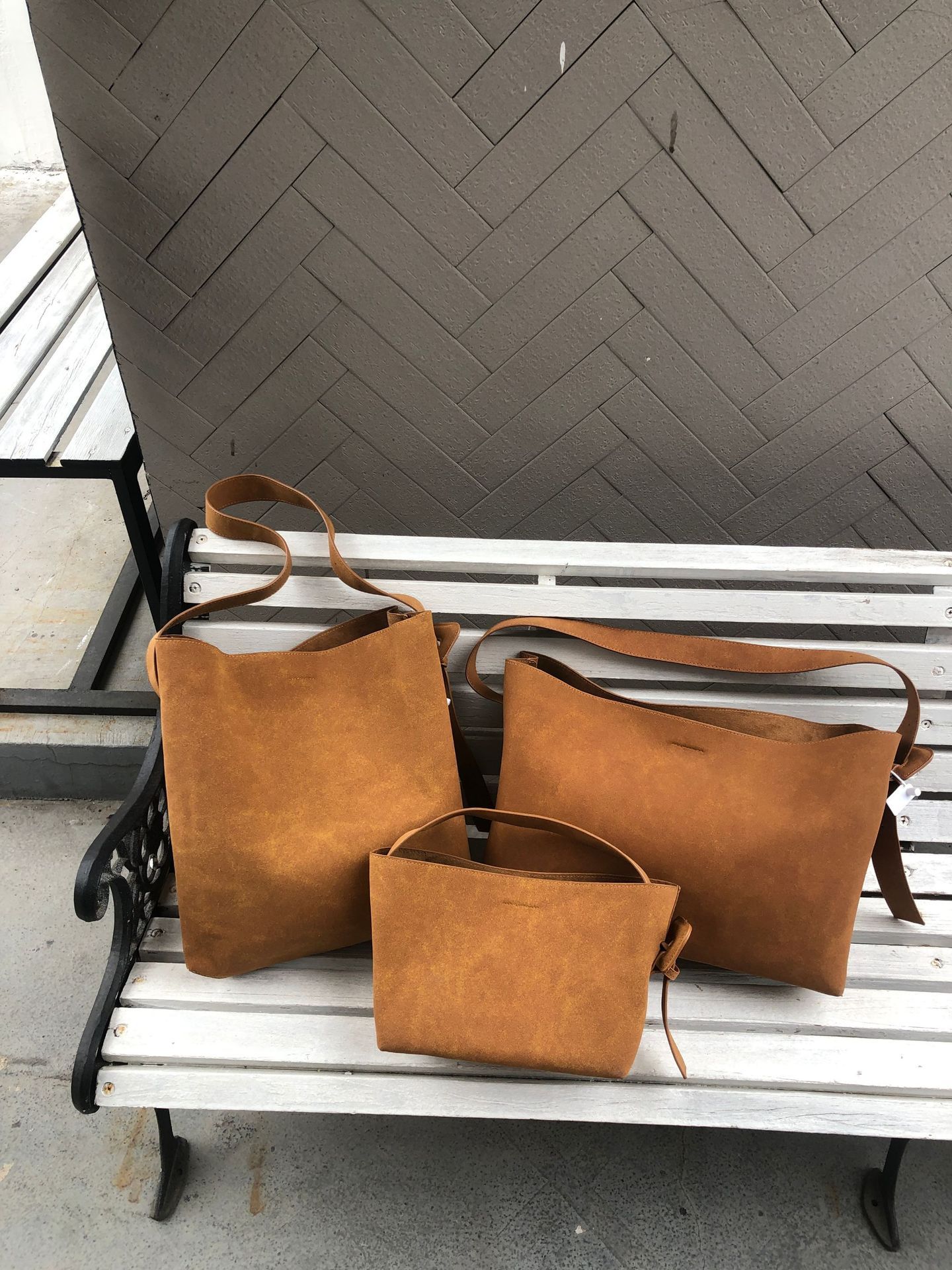 WW | Suede Tote Bag With Belt Closure